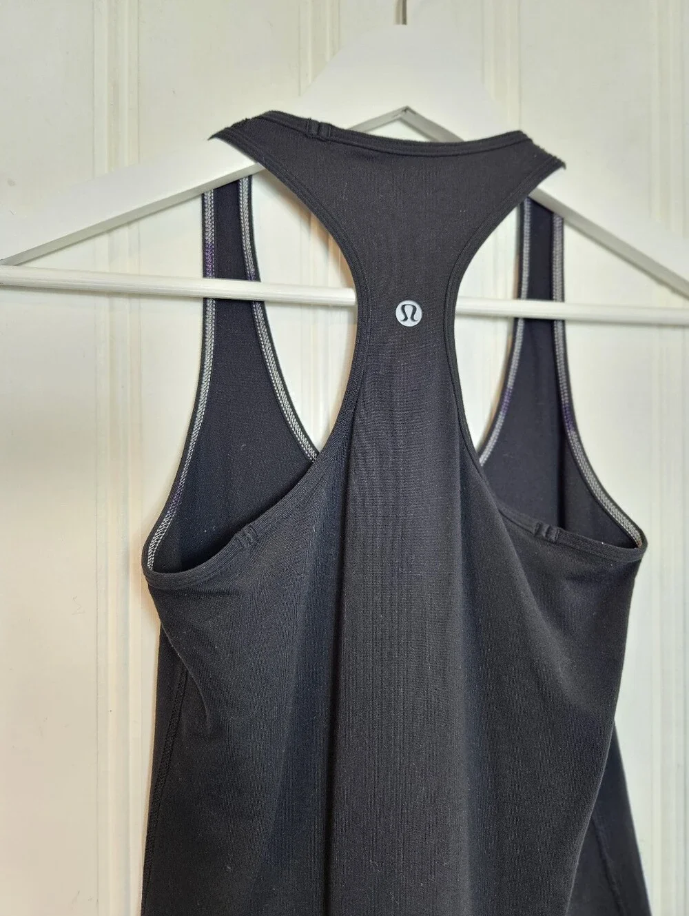 Lululemon Cool Racerback Tank Size 2 Slim Fit Yoga Training Black